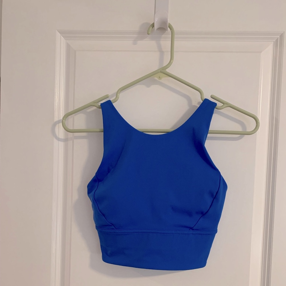 Lululemon sports bra